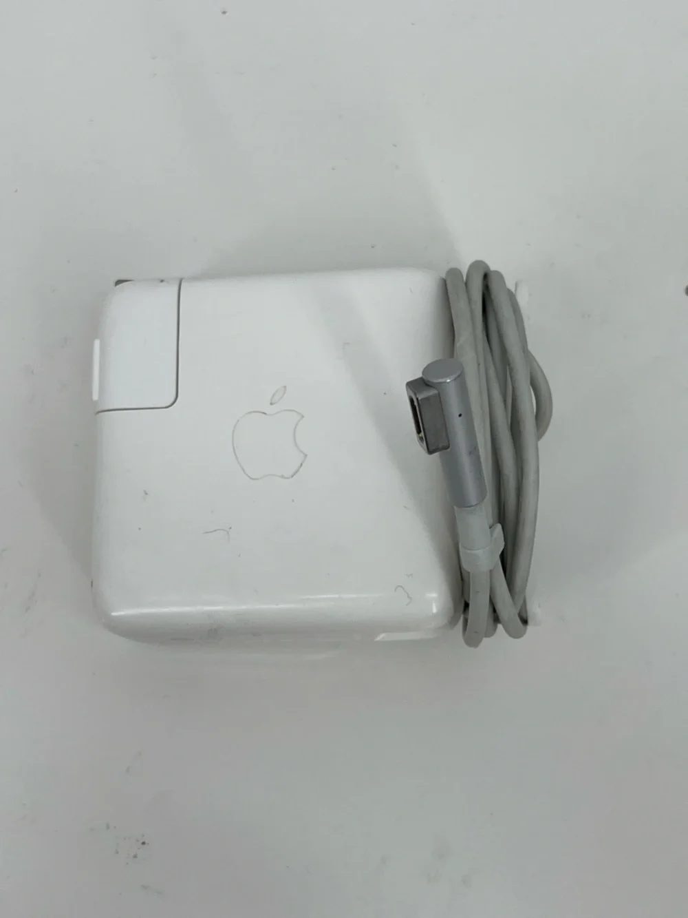 ⭐️Apple White MagSafe Charger 60W MagSafe A1344